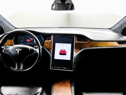 Used 2019 Tesla Model X 100D AWD/4WD image 17