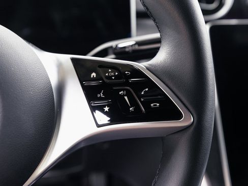 Used 2025 Mercedes-Benz C 300 C 300 image 12