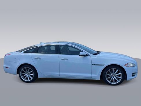 Used 2013 Jaguar XJ AWD image 3