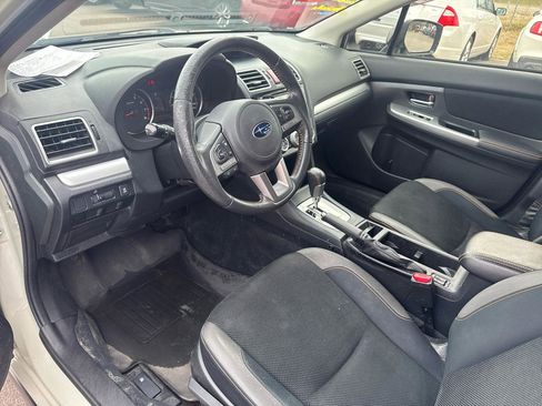 Used 2016 Subaru Crosstrek 2.0i Premium image 9