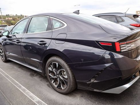 Used 2024 Hyundai Sonata SEL FWD image 8