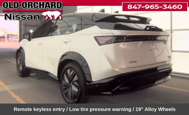 Used 2023 Nissan Ariya AWD/4WD image 6