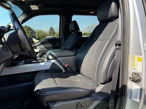 Used 2022 Ford F350 Lariat w/ Lariat Ultimate Package AWD/4WD image 9