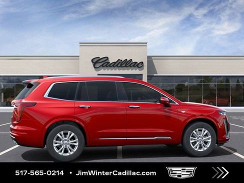New 2025 Cadillac XT6 Luxury image 5