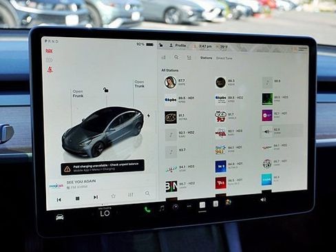 Used 2023 Tesla Model 3 Standard Range image 26