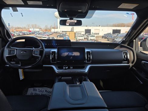 New 2025 Ford Expedition Tremor image 50