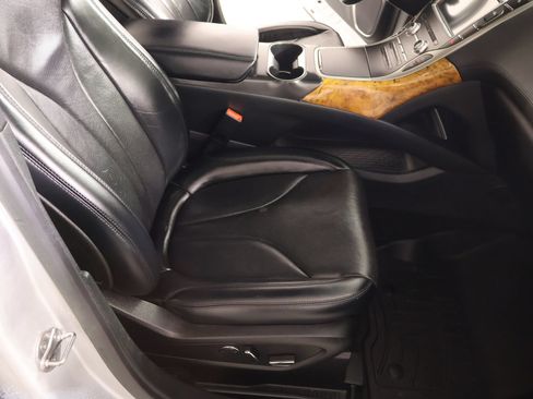 Used 2019 Lincoln Nautilus Reserve AWD/4WD image 13