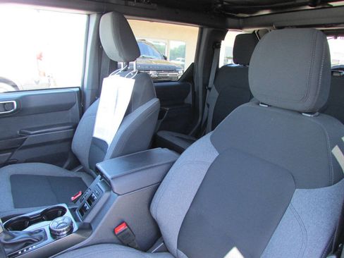Used 2025 Ford Bronco Big Bend AWD/4WD image 15