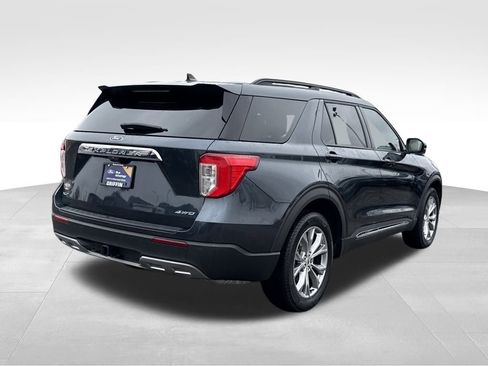 Certified 2023 Ford Explorer XLT w/ Equipment Group 202A image 6