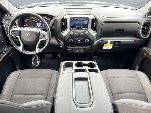 Used 2019 Chevrolet Silverado 1500 RST image 16