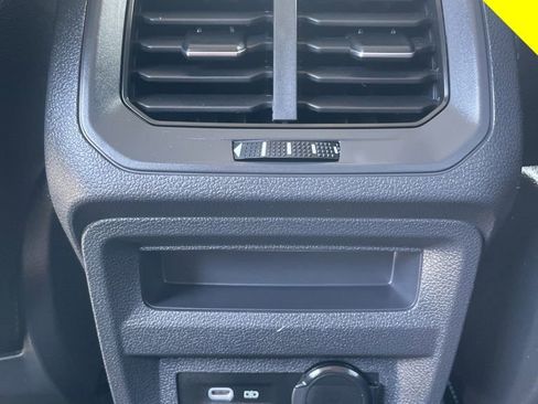 Used 2021 Volkswagen Tiguan SE AWD/4WD image 20