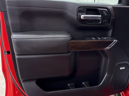 Used 2020 GMC Sierra 1500 SLT w/ SLT Premium Plus Package image 3