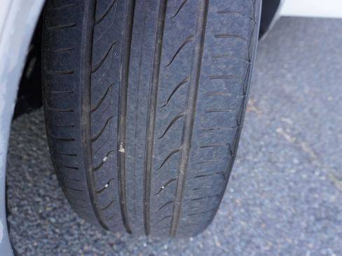 Used 2008 Lincoln MKZ image 28