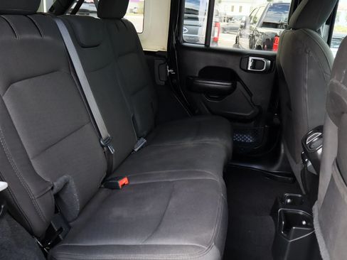 Used 2020 Jeep Wrangler Unlimited Sport S AWD/4WD image 23