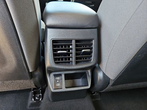 Used 2026 Kia Seltos LX AWD/4WD image 10