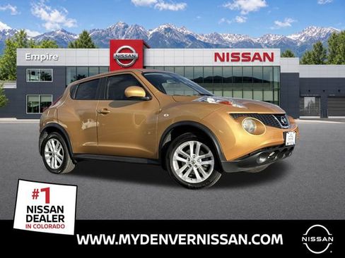 Used 2014 Nissan Juke SV w/ Navigation Package AWD/4WD image 1
