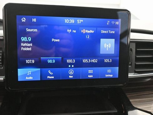 Used 2023 Ford Explorer Limited image 13