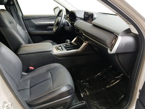 Used 2024 MAZDA CX-90 3.3 Turbo w/ Preferred Package AWD/4WD image 24