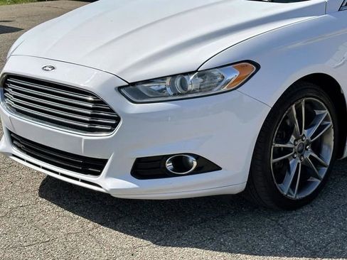 Used 2016 Ford Fusion Titanium AWD/4WD image 10