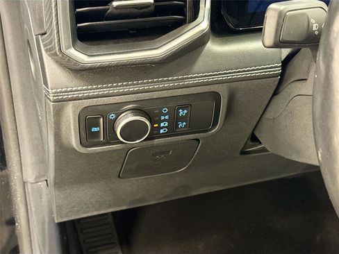 Used 2024 Ford Mustang Premium image 10