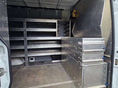 Used 2019 Mercedes-Benz Sprinter 144 image 21