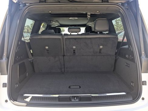 New 2025 Jeep Grand Wagoneer Series II Obsidian w/ Quick Order Packagew 28T image 10