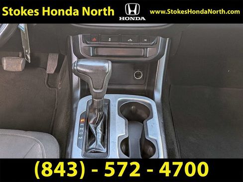 Used 2016 Chevrolet Colorado LT w/ Midnight Edition AWD/4WD image 22
