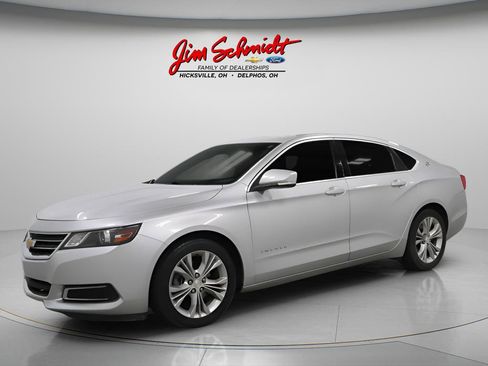 Used 2015 Chevrolet Impala LT FWD image 2