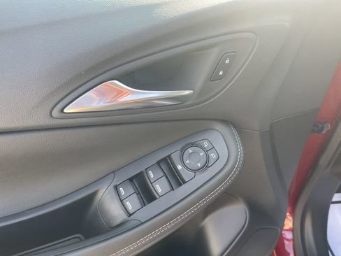 Used 2023 Buick Encore GX Preferred w/ Cold Weather Comfort Package AWD/4WD image 19