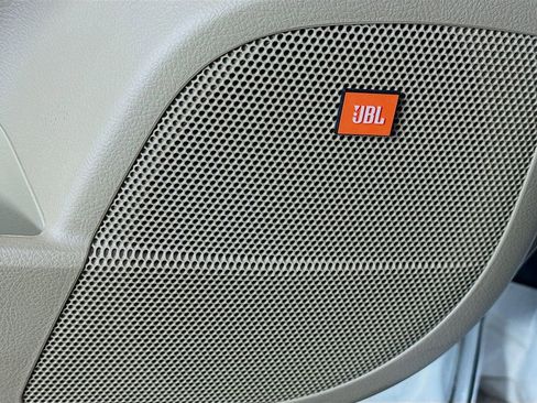 Used 2009 Toyota Highlander Limited image 21