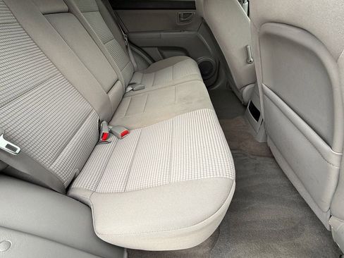 Used 2009 Kia Sorento LX RWD image 11