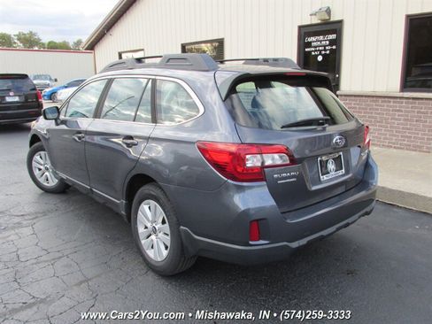 Used 2017 Subaru Outback 2.5i AWD/4WD image 5