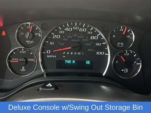 Used 2025 Chevrolet Express 3500 LT w/ LT Preferred Equipment Group image 11