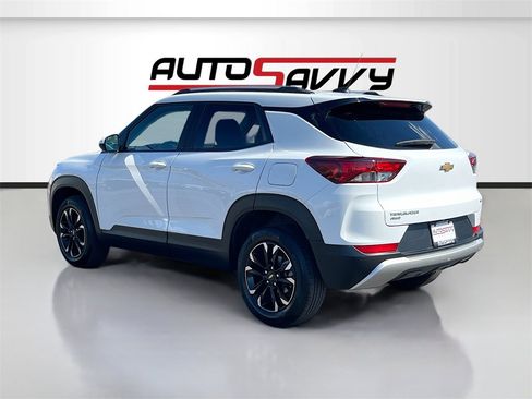Used 2023 Chevrolet TrailBlazer LT w/ Convenience Package image 5
