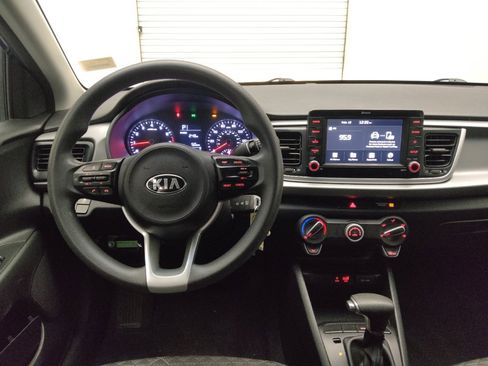 Used 2019 Kia Rio S image 22