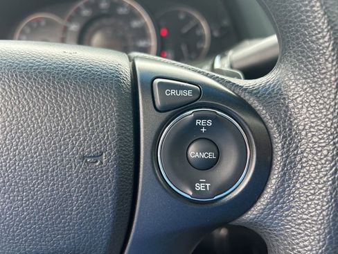 Used 2013 Honda Accord EX image 36