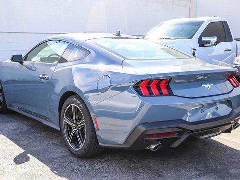 Certified 2025 Ford Mustang Coupe RWD image 4