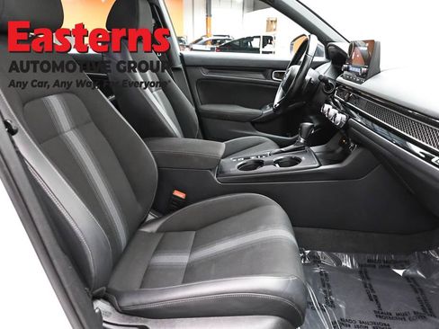 Used 2022 Honda Civic Sport image 23