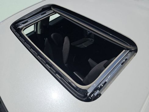Used 2023 Honda Accord EX image 8