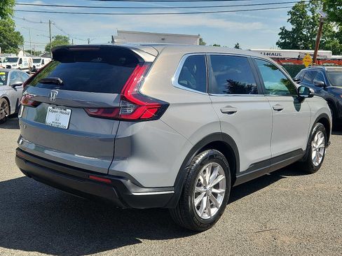 Used 2023 Honda CR-V EX image 6
