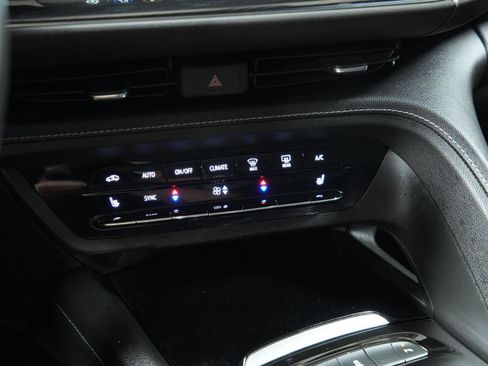 Used 2023 Buick Envision Preferred AWD/4WD image 38