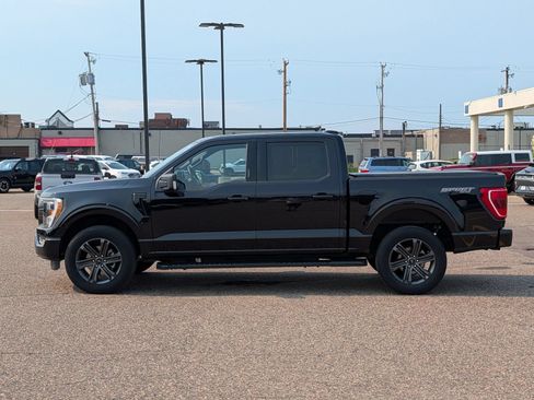 Used 2022 Ford F150 XLT w/ Equipment Group 302A High AWD/4WD image 2