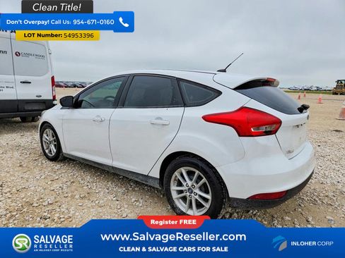 Used 2016 Ford Focus SE FWD image 3