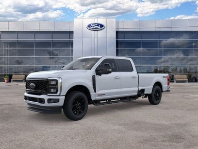 New 2026 Ford F350 Lariat w/ Black Appearance Package