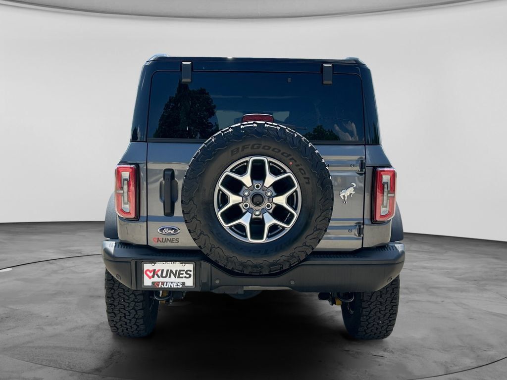 Used 2025 Ford Bronco Badlands AWD/4WD image 8
