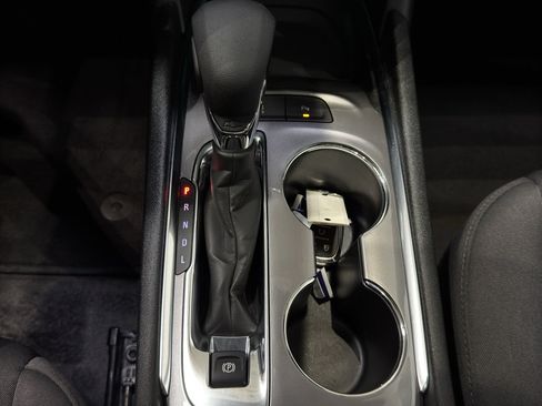 Used 2024 Chevrolet Malibu LT FWD image 28