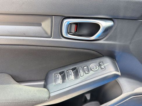 Used 2022 Honda Civic Sport image 13