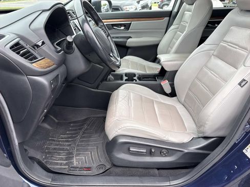 Used 2019 Honda CR-V Touring image 29