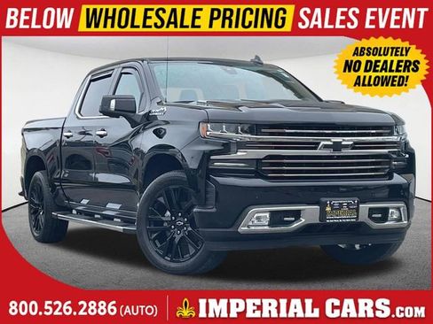 Used 2020 Chevrolet Silverado 1500 High Country w/ Technology Package AWD/4WD image 1