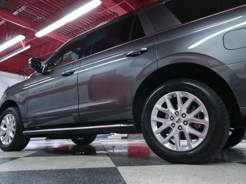 Used 2021 Ford Expedition XLT AWD/4WD image 37